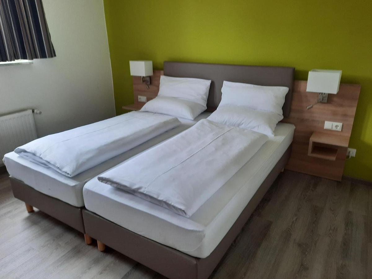Hotel Zur Erholung & Restaurant Amme'S Landhaus Eicklingen Eksteriør billede