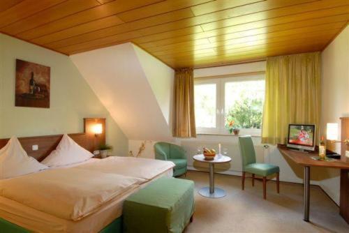 Hotel Zur Erholung & Restaurant Amme'S Landhaus Eicklingen Eksteriør billede